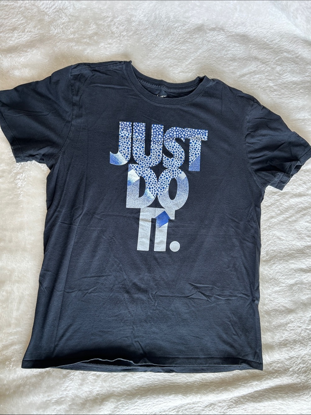 Nike “Just Do It” Graphic T-Shirt | Men’s Large | Black